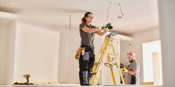 Best Ceiling Fan Installation Electrician  in Great Bend, KS